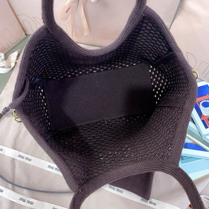 Сумка тоут Miu Isetan 28 см фото 7