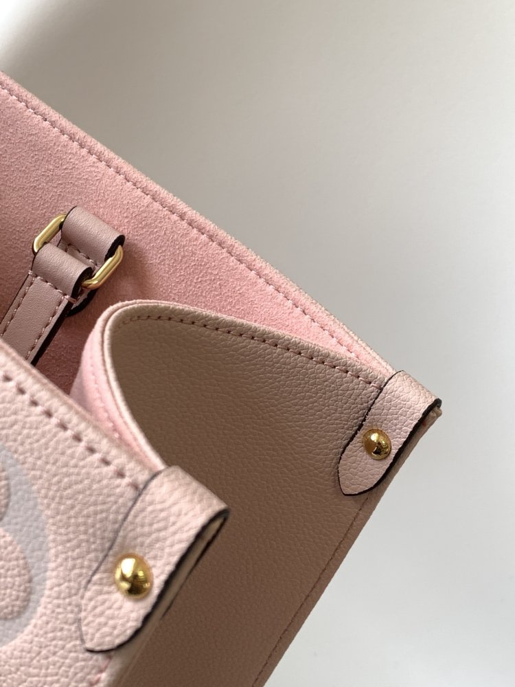 Сумка тоут OnTheGo 34 см фото 6