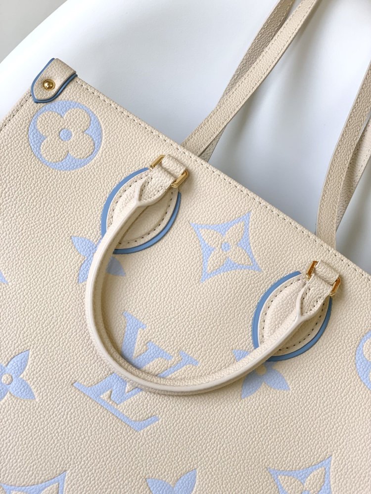 Сумка тоут OnTheGo 34 см фото 7