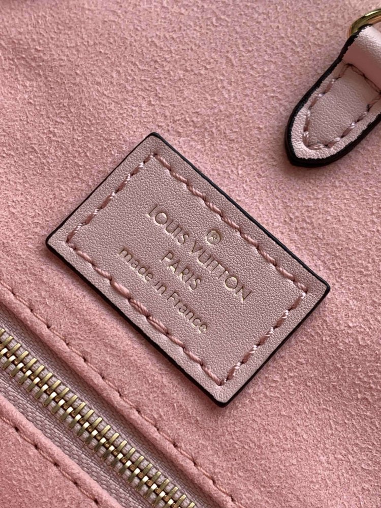 Сумка тоут OnTheGo 34 см фото 8