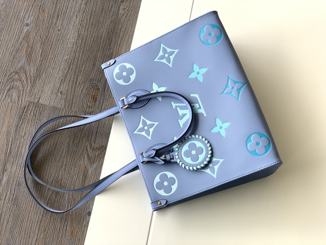 A bag тоут OnTheGo 34 cm фото 9