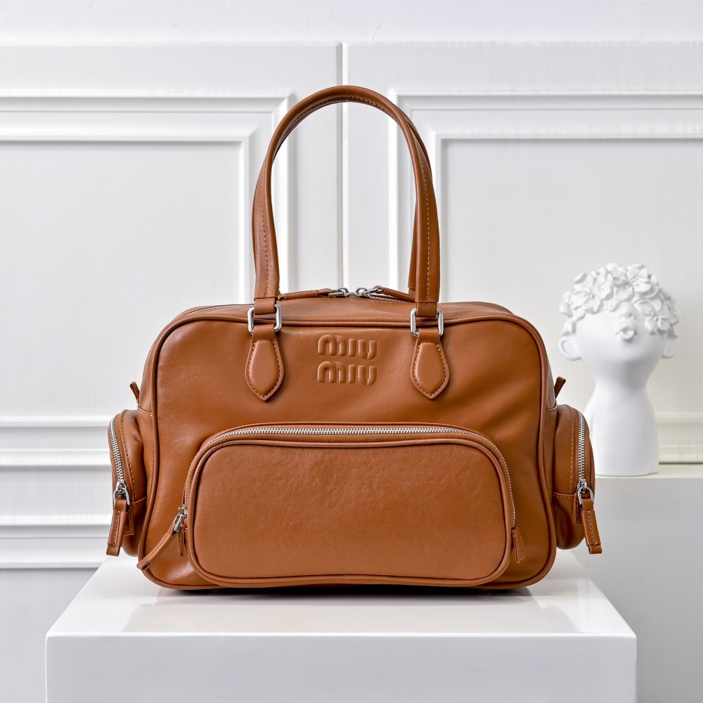 Сумка тоут Pocket кожаная на молнии 31 см