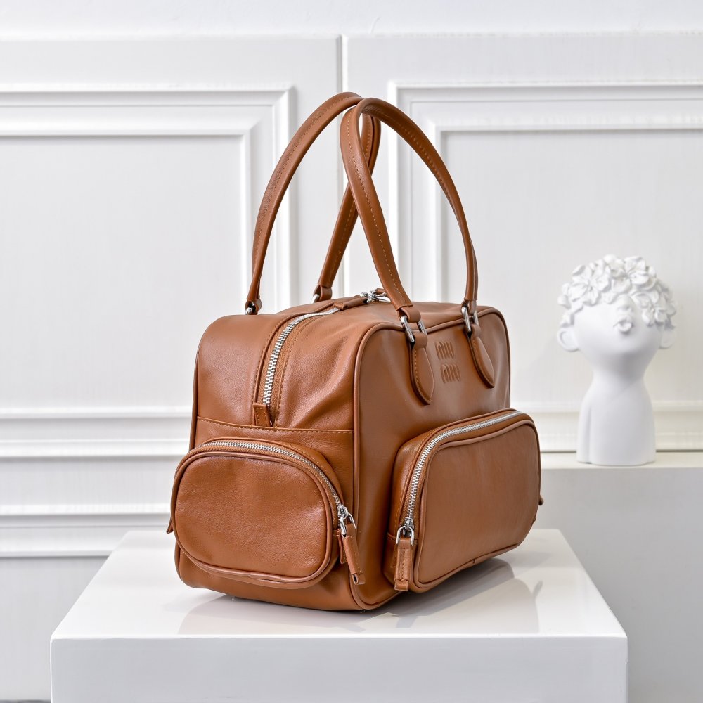 Сумка тоут Pocket кожаная на молнии 31 см фото 2