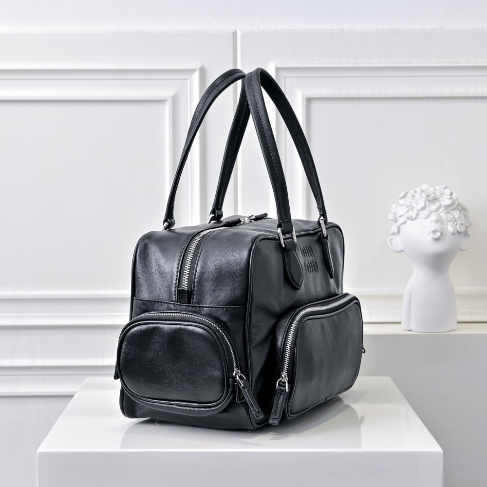 Сумка тоут Pocket кожаная на молнии 31 см фото 2