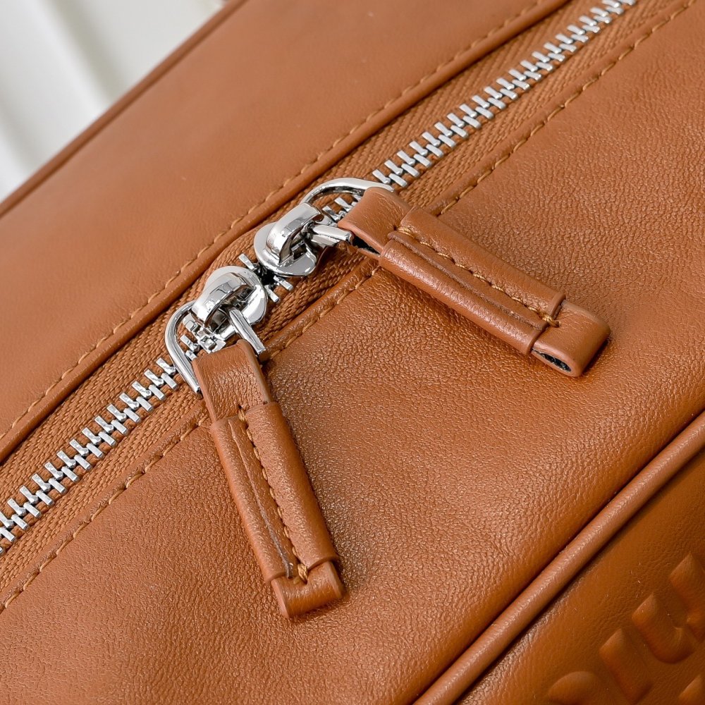 Сумка тоут Pocket кожаная на молнии 31 см фото 7