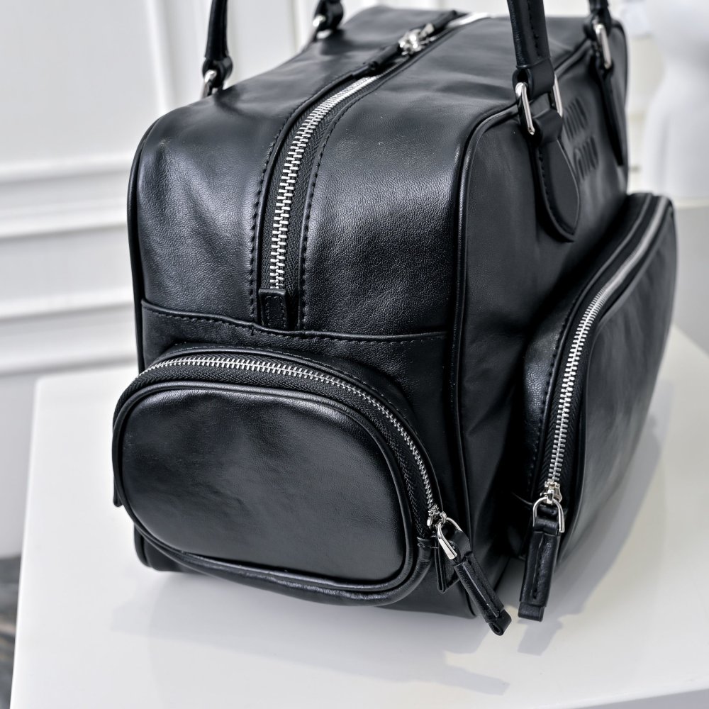 Сумка тоут Pocket кожаная на молнии 31 см фото 7