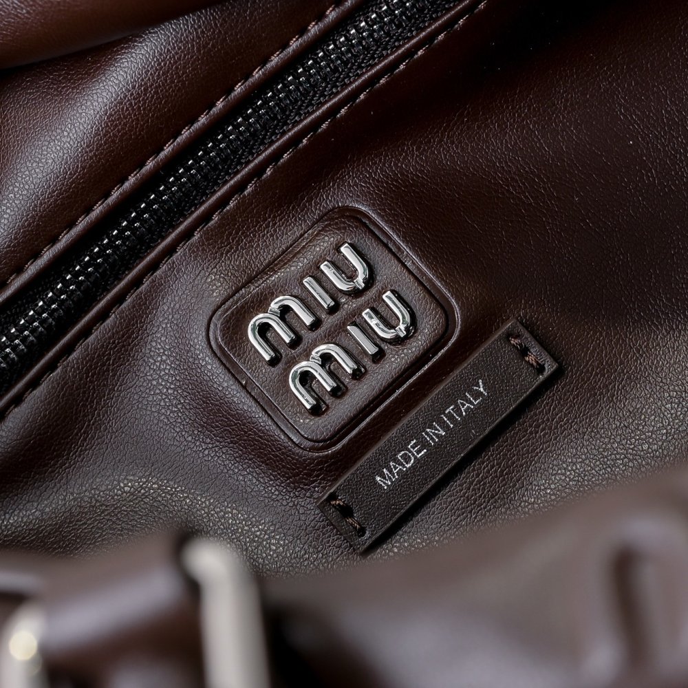 Сумка тоут Pocket кожаная на молнии 31 см фото 9