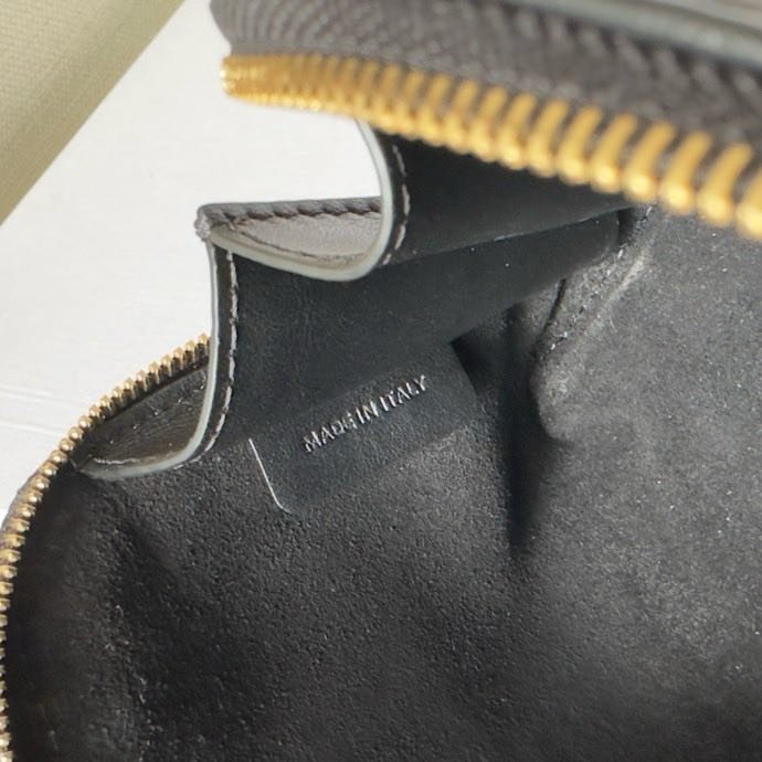 A bag TRIOMPHE leather 16 cm фото 4