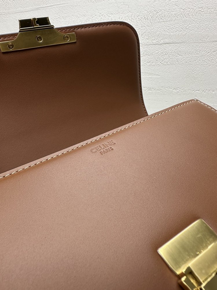 Сумка TRIOMPHE кожаная 18 см фото 8