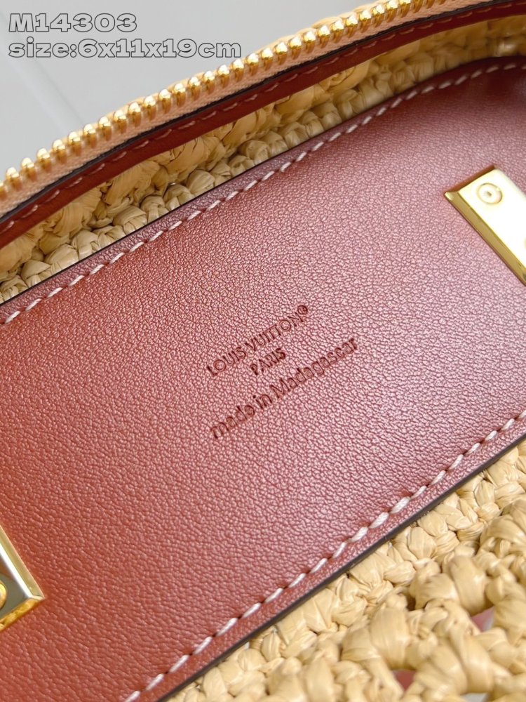 Сумка Vanity Chain Pouch 19 см фото 9