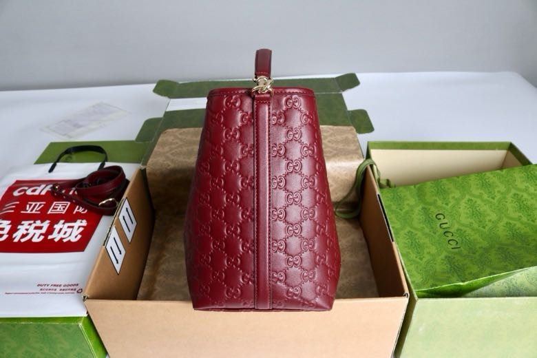 Сумка ведро GG Emblem кожаная 25 см фото 7