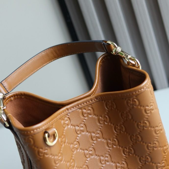 Сумка ведро кожаная 18 см фото 2