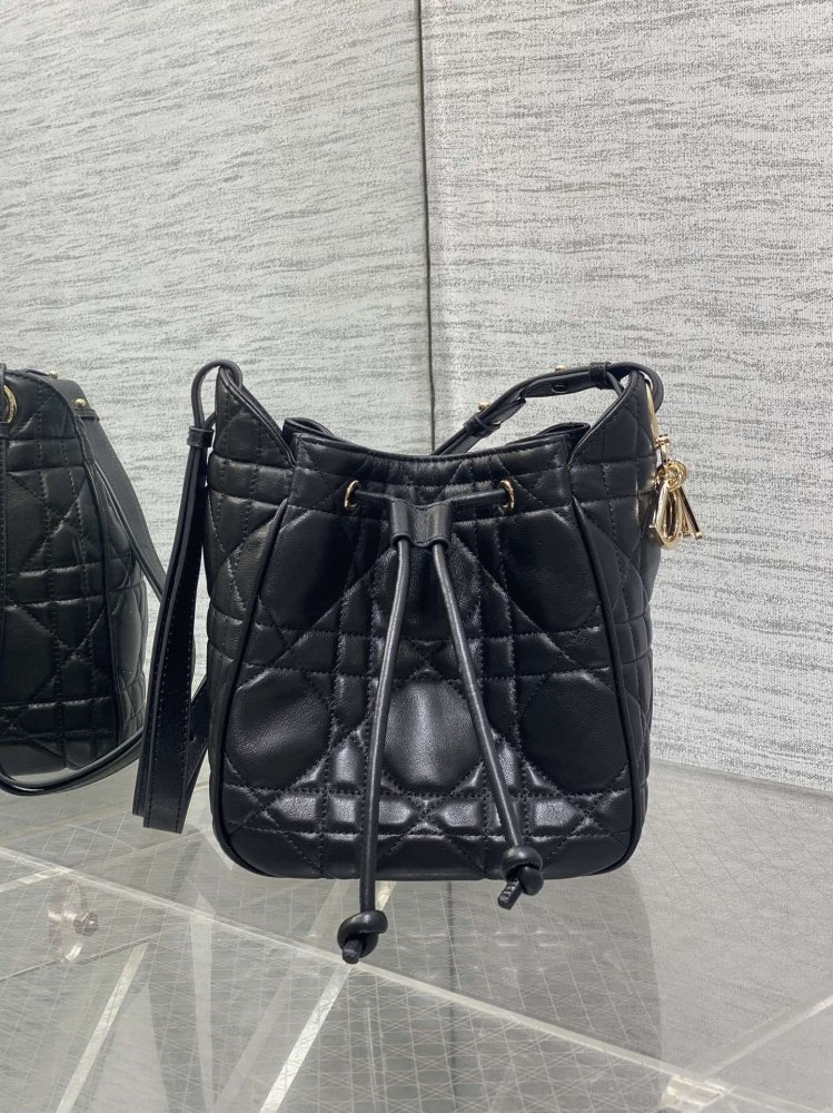 Сумка ведро кожаная Dior Caro 17 см фото 2