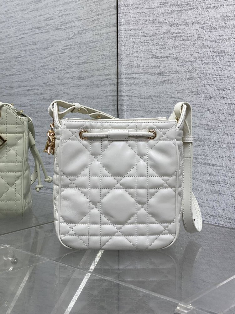 Сумка відро шкіряна Dior Caro 17 см фото 5