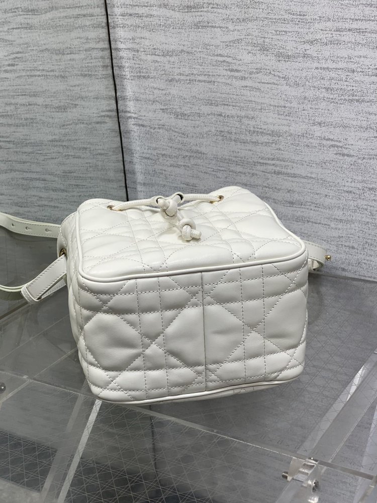 Сумка відро шкіряна Dior Caro 17 см фото 7