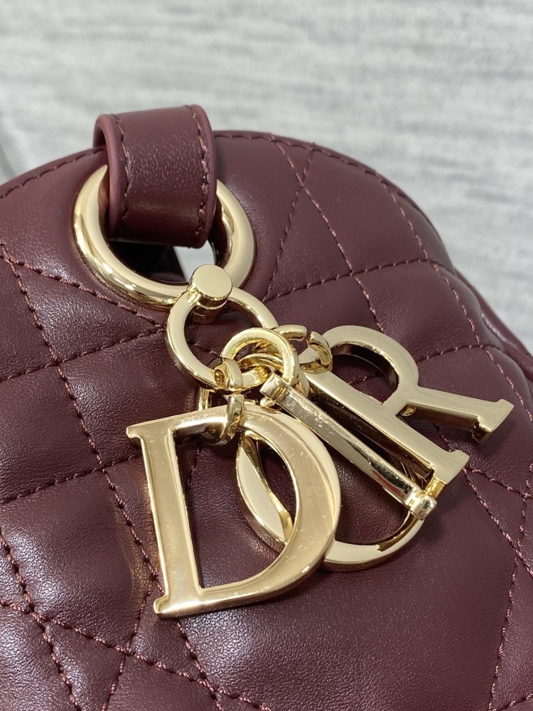 Сумка відро шкіряна Dior Caro 23 см фото 4