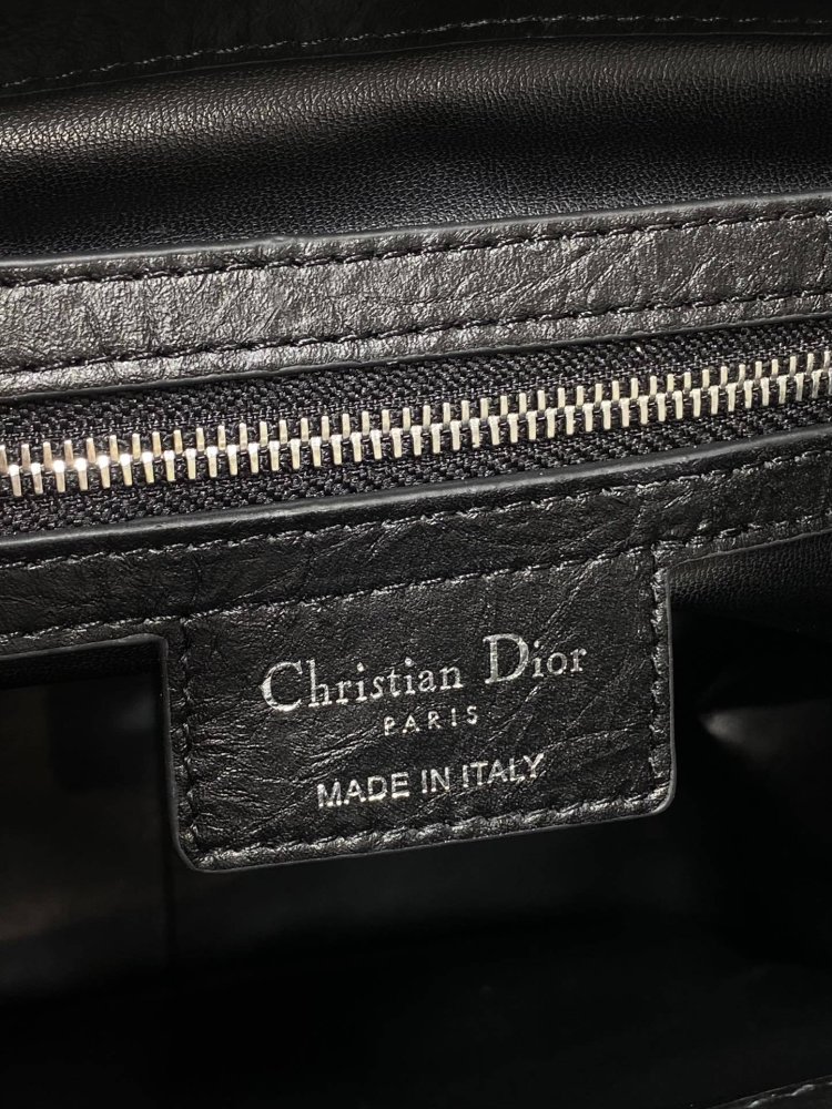 Сумка ведро кожаная Dior Caro 23 см фото 9