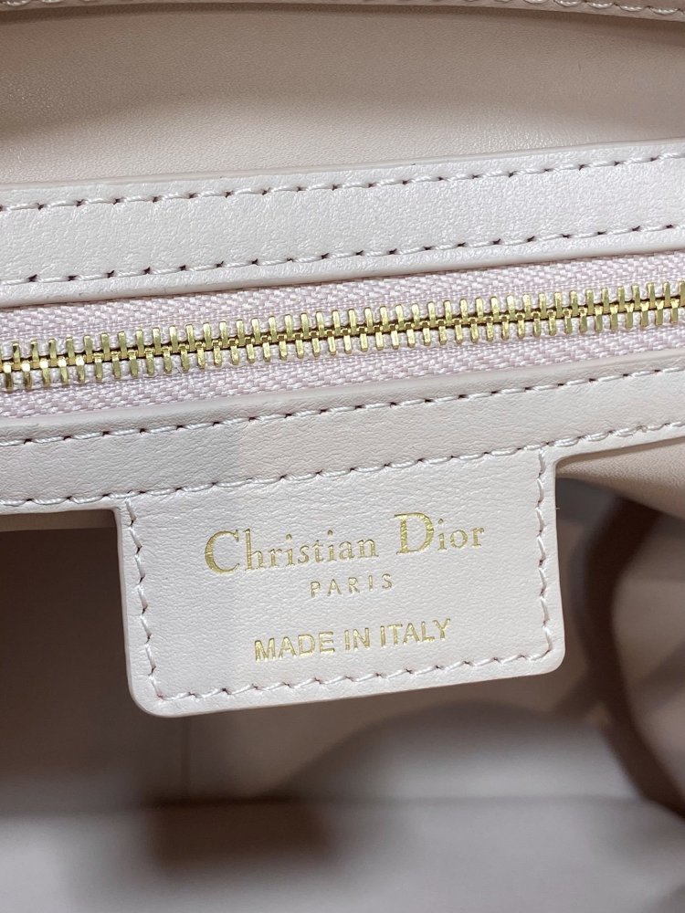 Сумка ведро кожаная Dior Caro 23 см фото 9