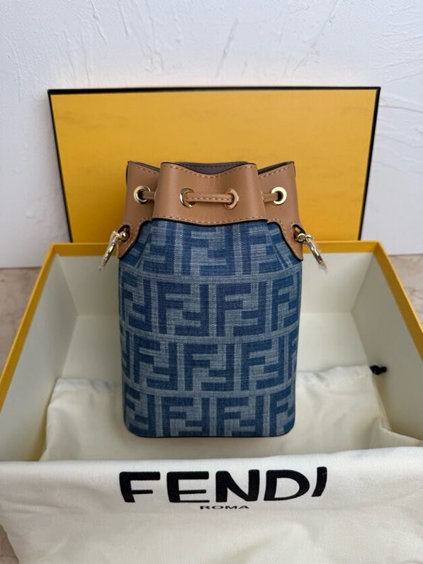 A bag bucket Mon Tresor фото 8