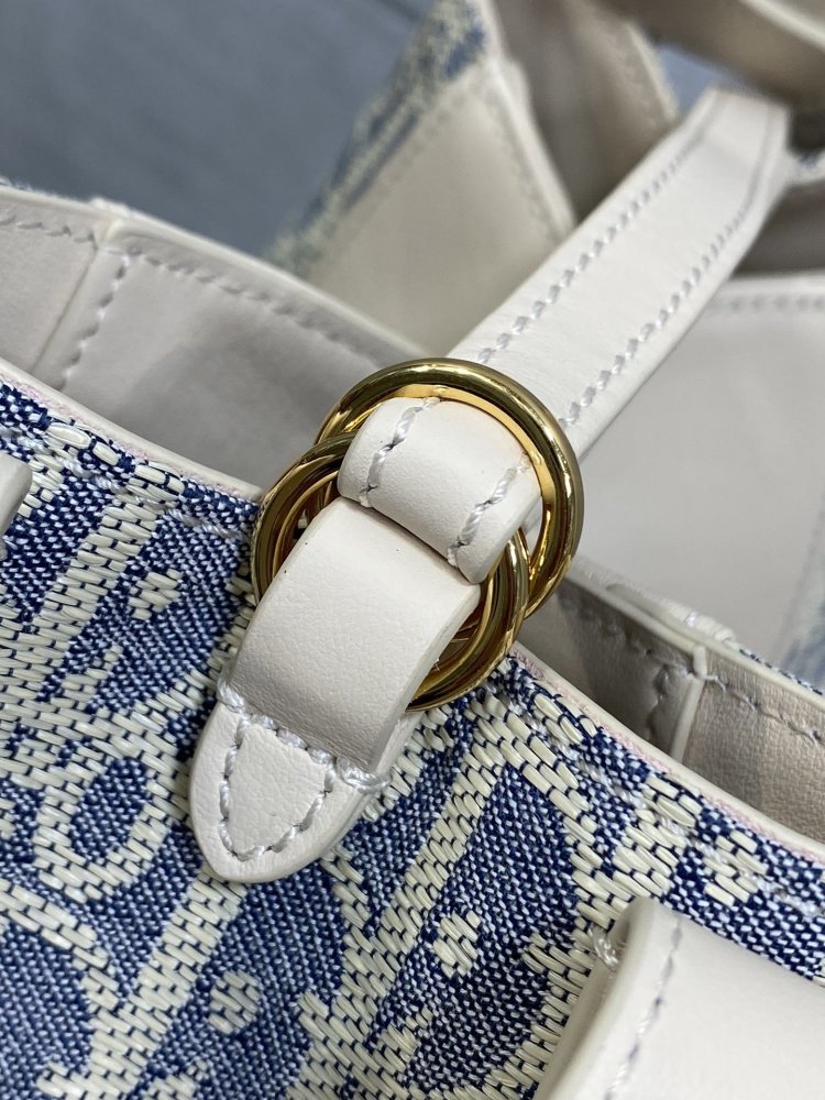 Сумка ведро Signature 21 см фото 6