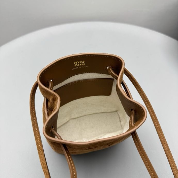 A bag bucket suede 17 cm фото 3