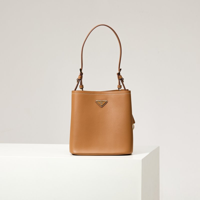 Сумка ведро женская кожаная 21 см 1BE080