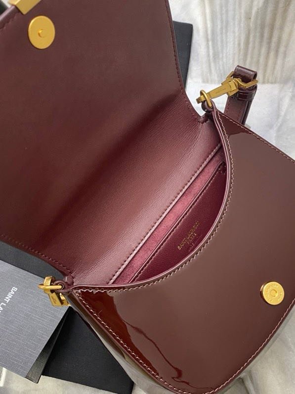 Сумка Voltaire Underarm з лакованої шкіри 21 см фото 7