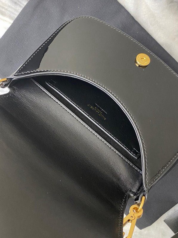 Сумка Voltaire Underarm з лакованої шкіри 21 см фото 9