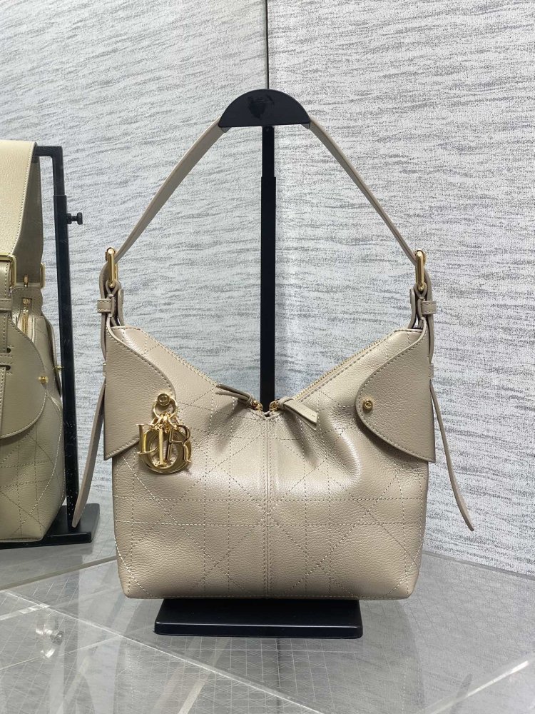 Сумка Voyage кожаная 22 см