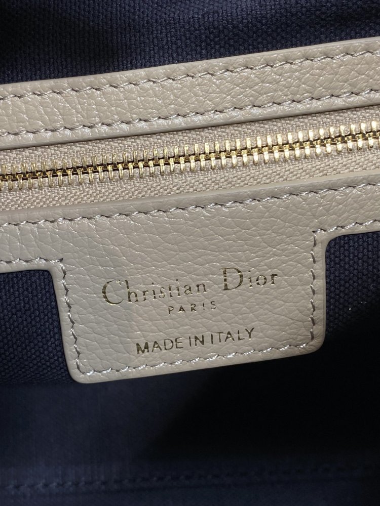 Сумка Voyage кожаная 22 см фото 9