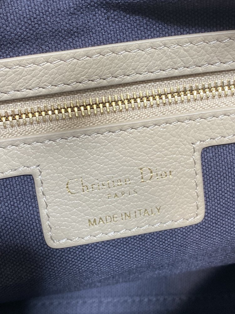 Сумка Voyage кожаная 28 см фото 9