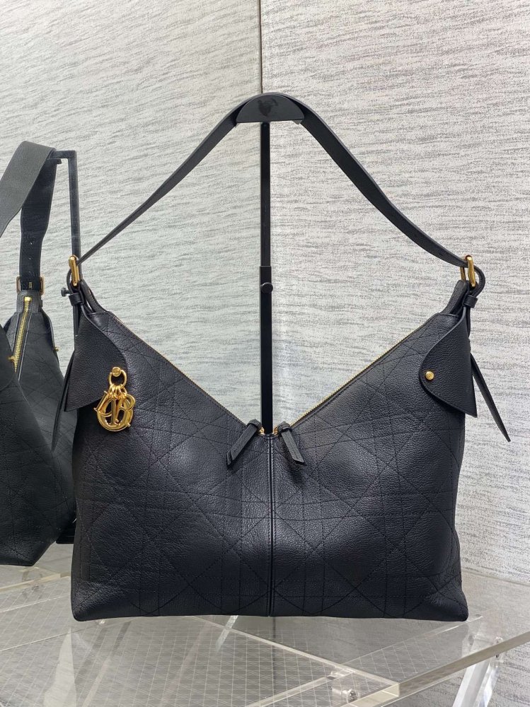 Сумка Voyage кожаная 34 см