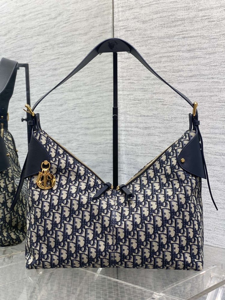 Сумка Voyage кожаная 34 см