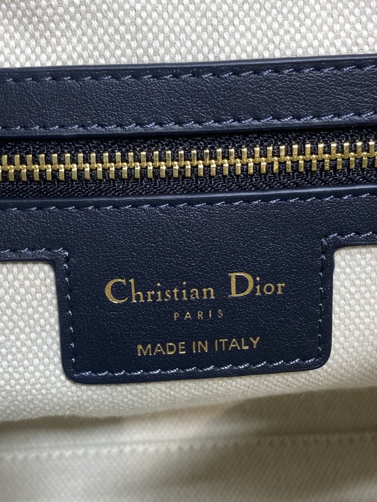 Сумка Voyage кожаная 34 см фото 9