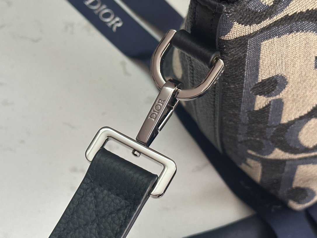 A bag Weekender 25 фото 3