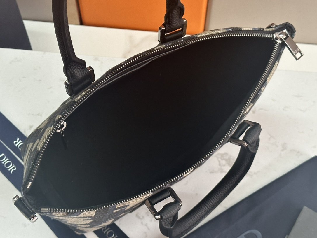 A bag Weekender 25 фото 9