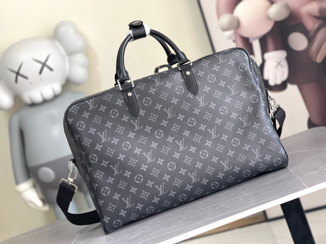 Сумка Weekender из канвы Monogram Eclipse 46 см фото 3