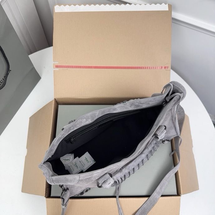 Сумка замшевая 38 см фото 5