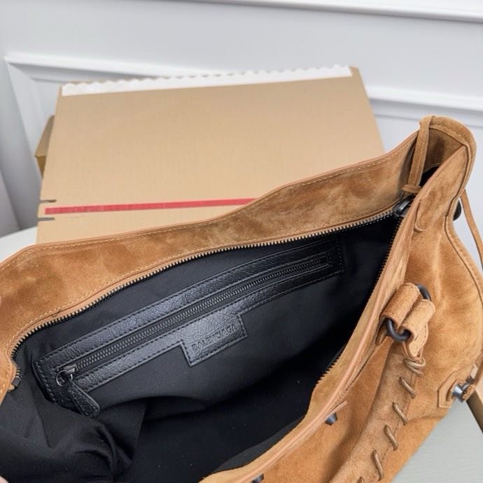 Сумка замшевая 38 см фото 9