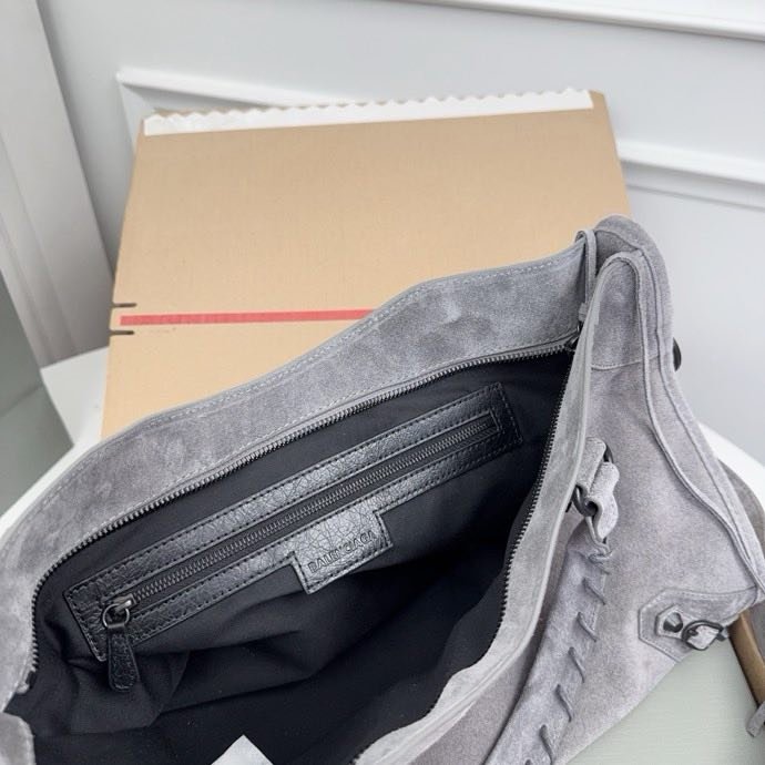 Сумка замшевая 38 см фото 9