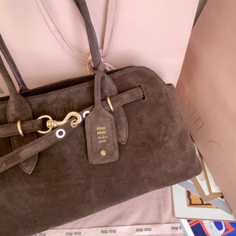 Сумка замшевая Aventure 44 см фото 6