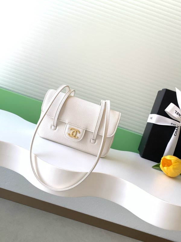 Сумка женская 26P Preppy Coco из зернистой кожи AP5068