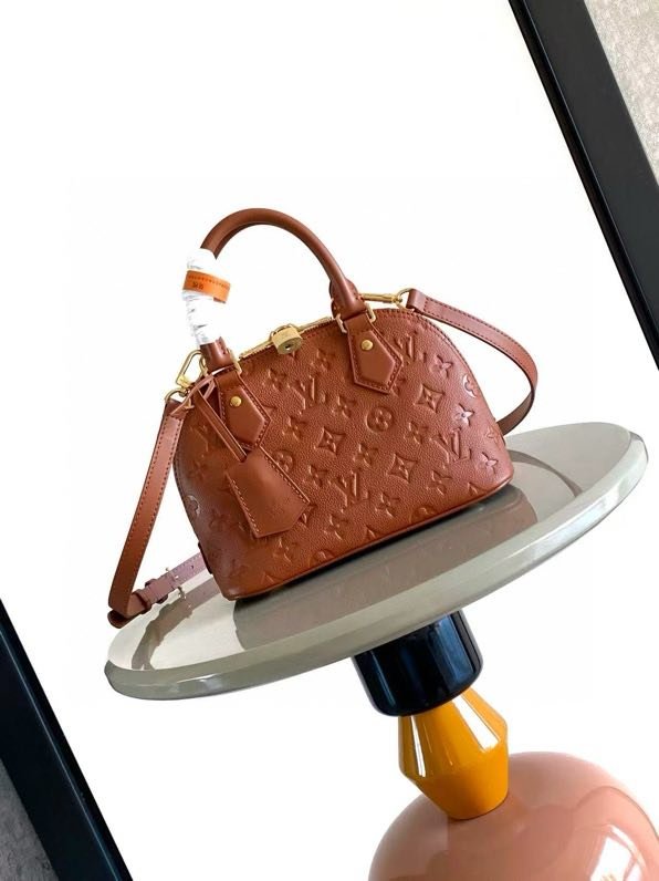 Сумка женская Alma BB 17 см