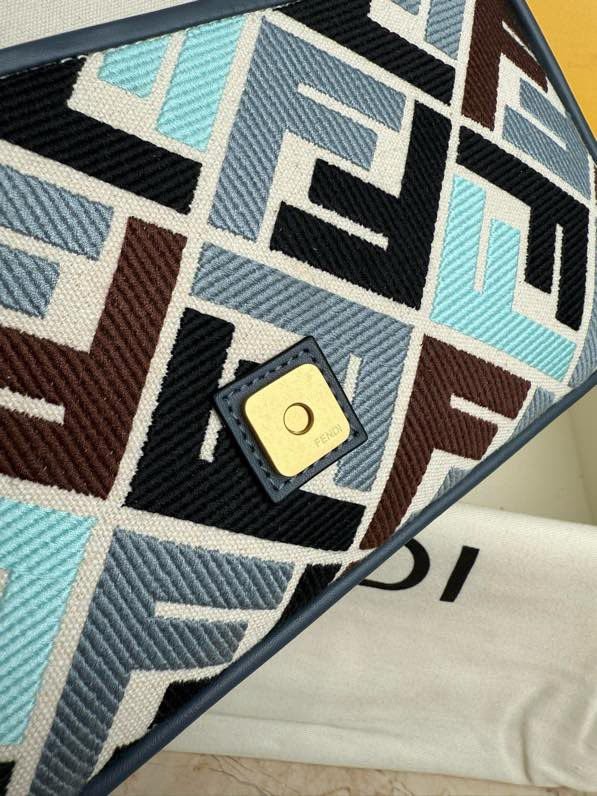 Сумка жіноча Baguette FF 26 см фото 2