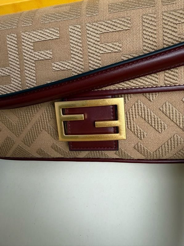 Сумка жіноча Baguette FF 26 см фото 6