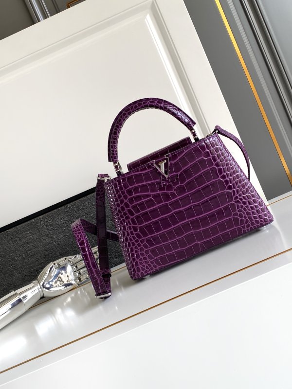 Сумка женская Capucines 27 см из кожи крокодила