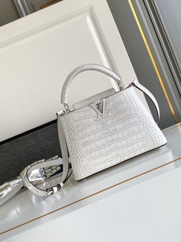 Сумка женская Capucines 27 см из кожи крокодила