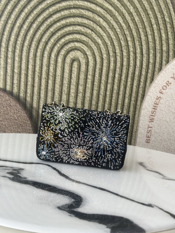 Сумка женская Chanel 25N со стразами 20 см