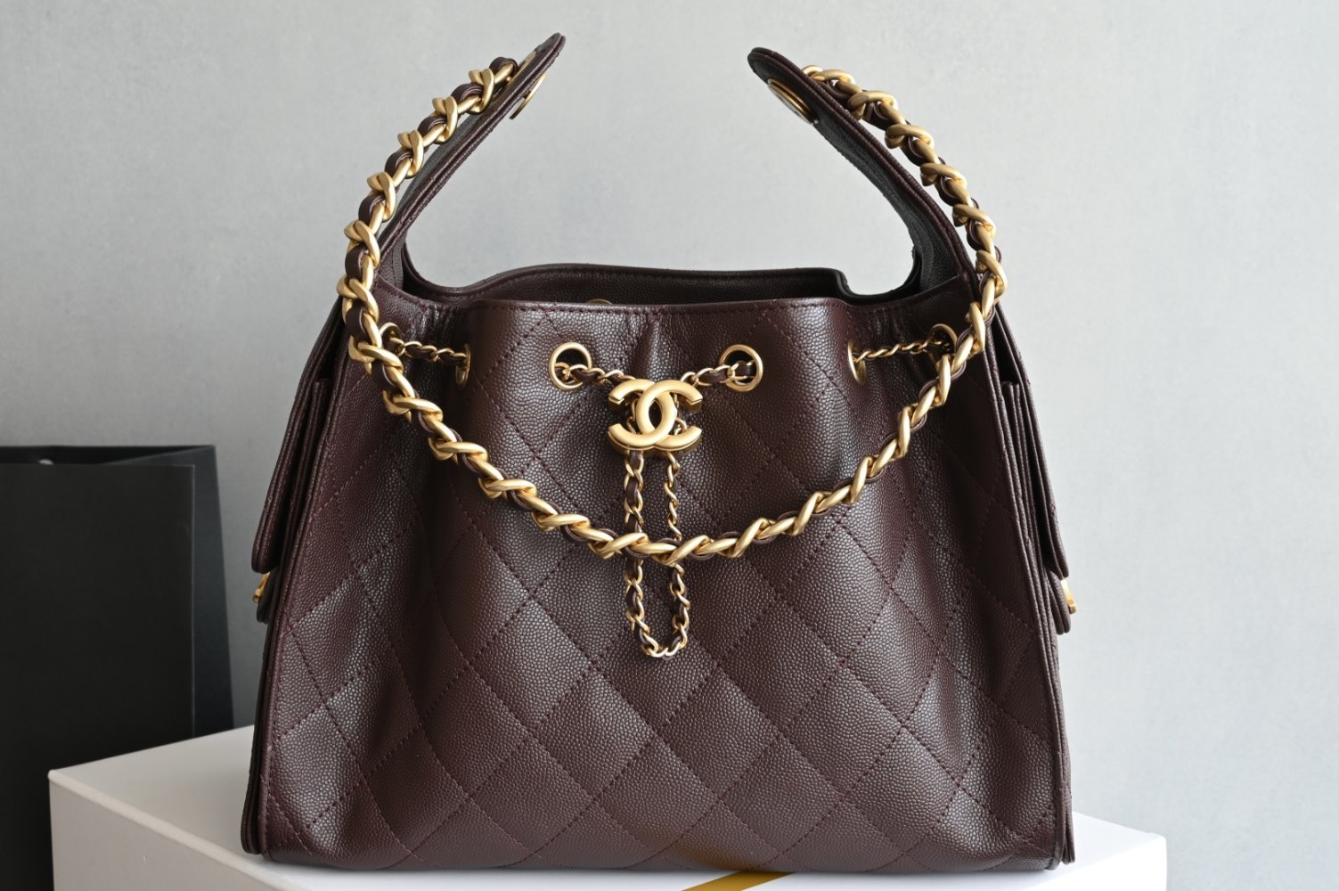 Сумка женская кожаная Chanel 25 Medium 30 см
