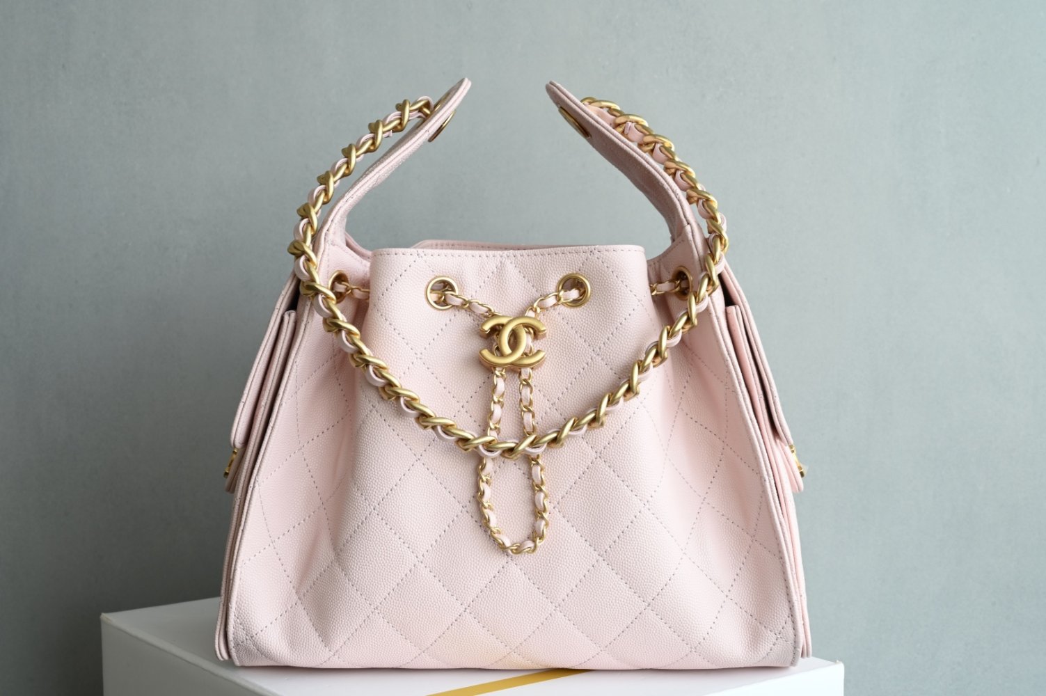 Сумка женская кожаная Chanel 25 Medium 30 см